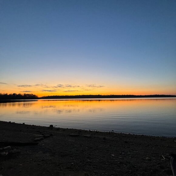 Meet your Posher, Beth - Picture 1 of 1